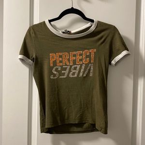 Tee shirt